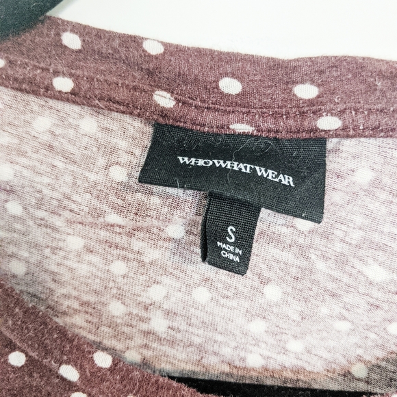 $$$ WhoWhatWhear lightweight long sleeve shirt - Picture 3 of 5